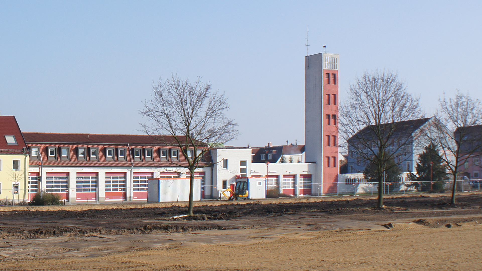 Foto: alter Feuerwehr-Standort in der Heinersdorfer Straße 8 (2015)